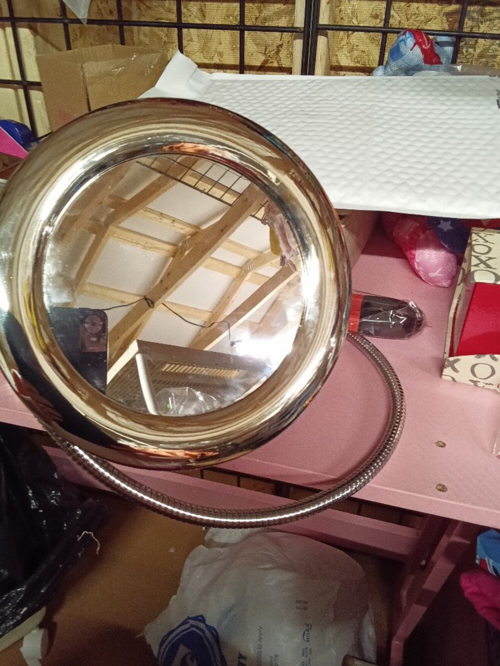 Flexible Gooseneck Vanity Mirror with Stand and Case